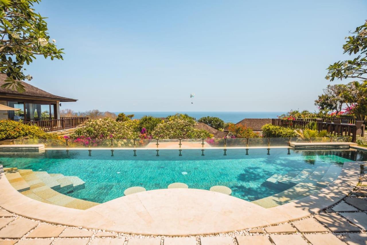 Forever Bali Villas Nusa Dua  Exteriör bild